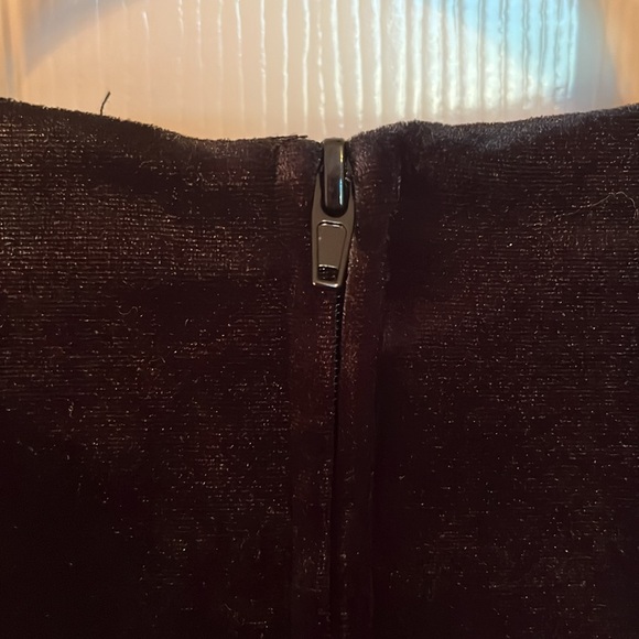 NWT Bonnie Jean Plaid Velvet Bow Dress - Picture 4 of 10